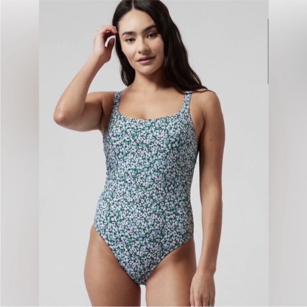 NWT Athleta Hermosa One Piece Swimsuit Size Large